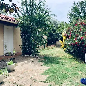  Maison d'hôtes Hameau Des Cedres France